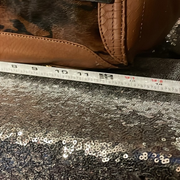 B. Makowsky Handbag NWT - Picture 6 of 9